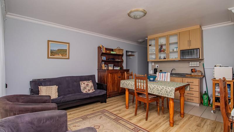 9 Bedroom Property for Sale in Outeniqua Strand Western Cape